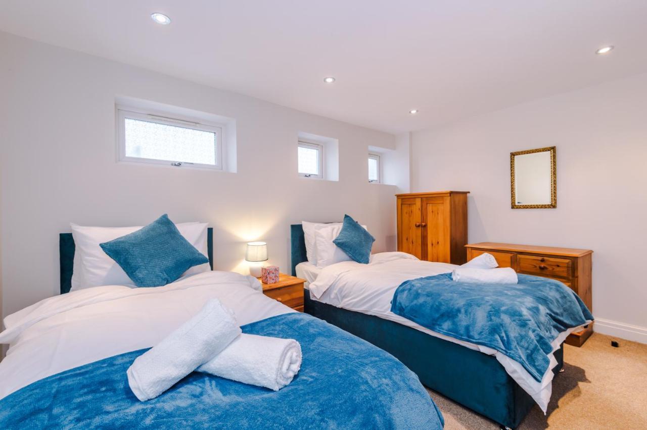 Belvedere House - Serene Countryside Escape - 4 Bedrooms Sleeps 8 Sandbach Bagian luar foto